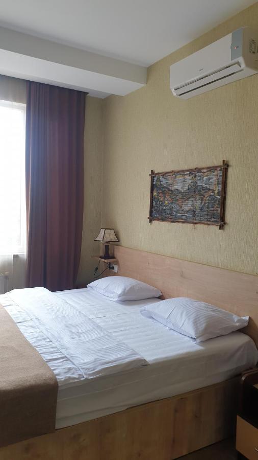 Lea Guest House Tbilisi ภายนอก รูปภาพ